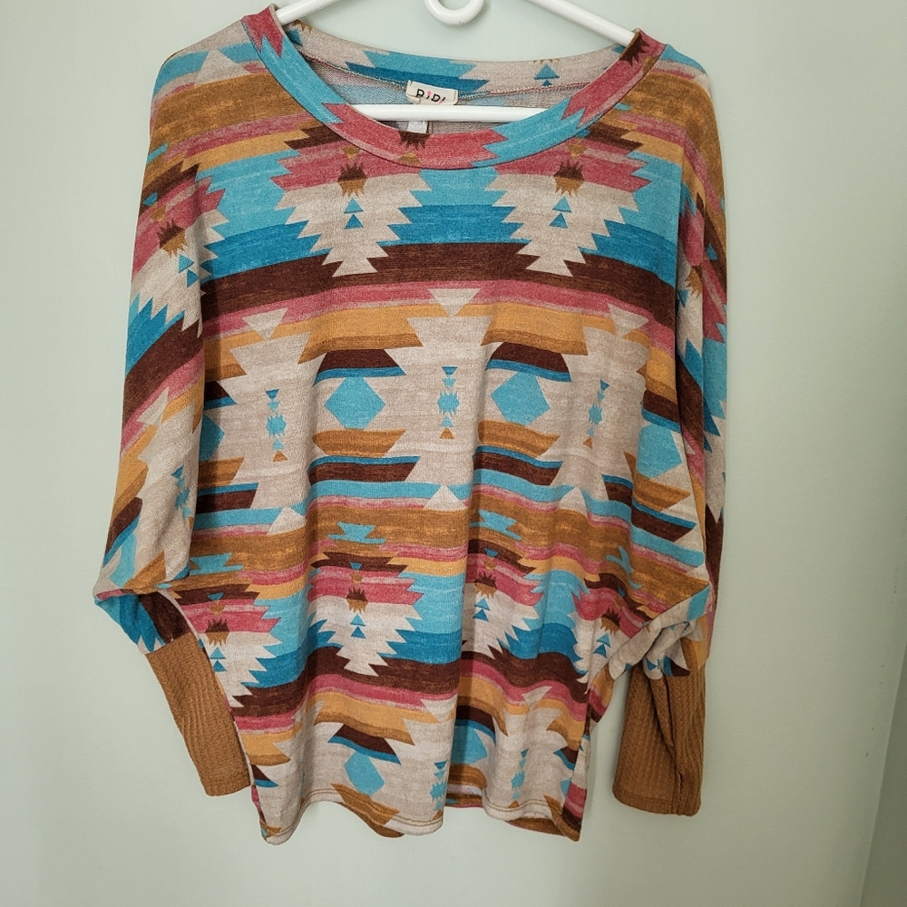Bibi Med Aztec Western BohoTop Lightweight Sweater Thumbholes Waffle Knit Cuffs